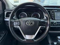 
										2018 Toyota Highlander, Limited full									