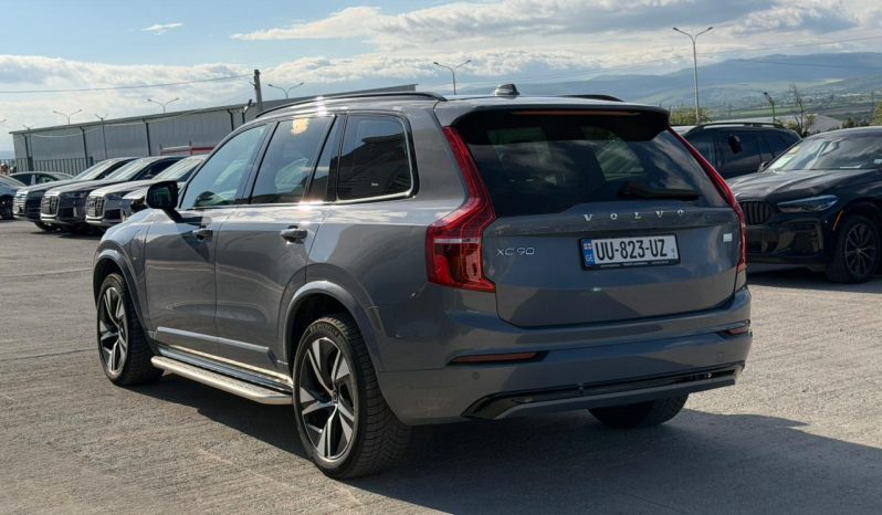 
								volvo xc90 full									