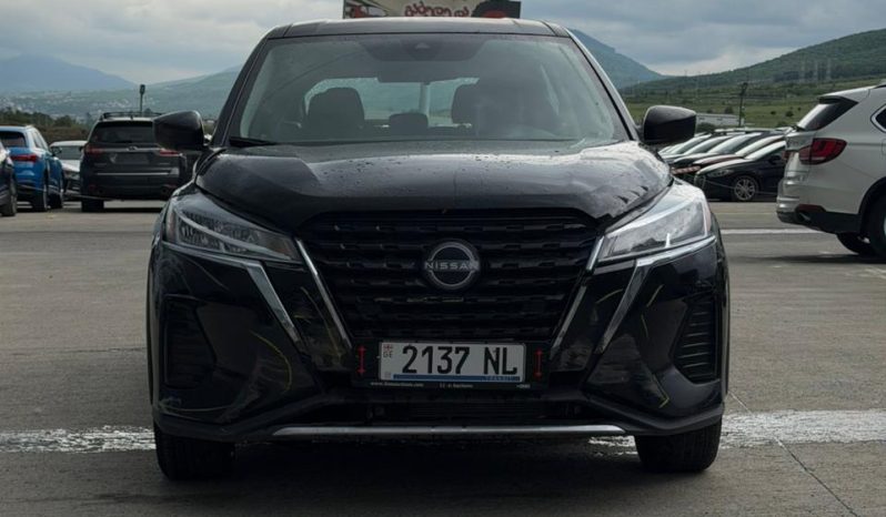 
								2024 Nissan Kicks full									