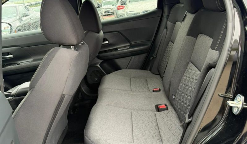 
								2025 Nissan Kicks, Sv Intelligent Awd full									