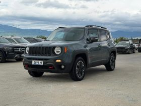 2016 Jeep Renegade, Trailhawk