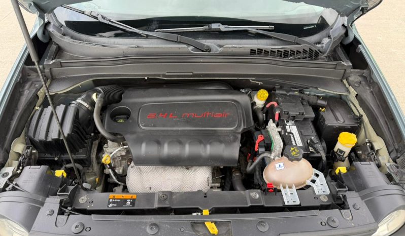 
								2016 Jeep Renegade, Trailhawk full									