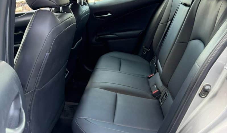 
								2020 Lexus UX 250H full									