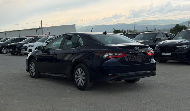 
								Toyota Camry full									