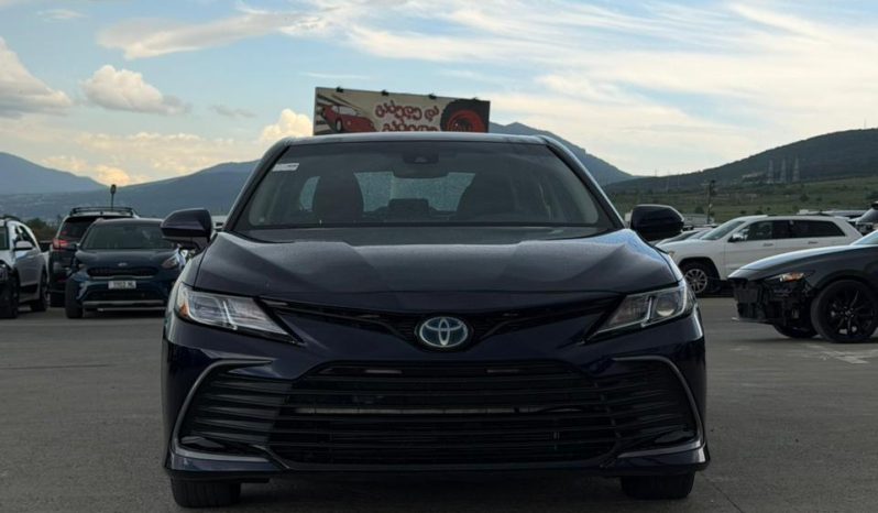 
								Toyota Camry full									