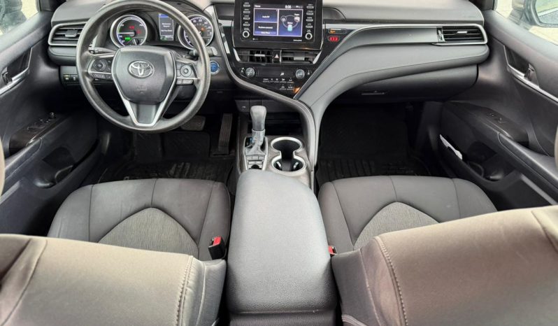 
								Toyota Camry full									