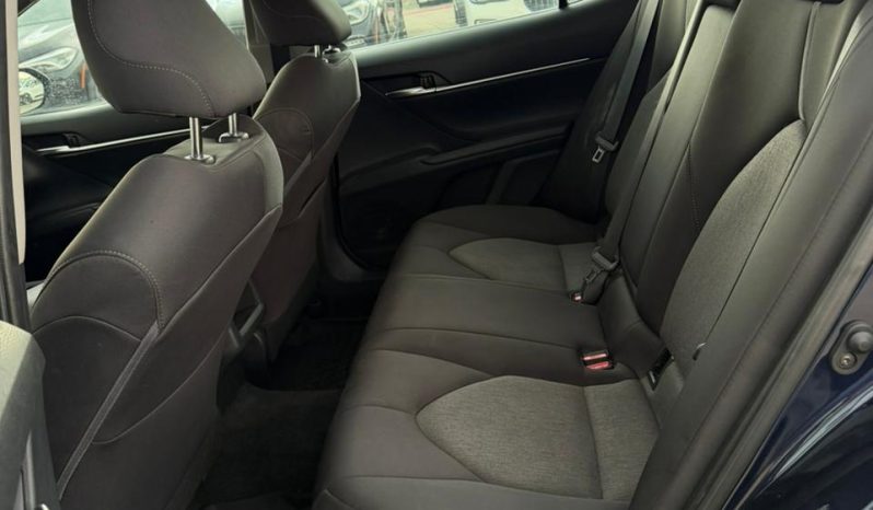 
								Toyota Camry full									