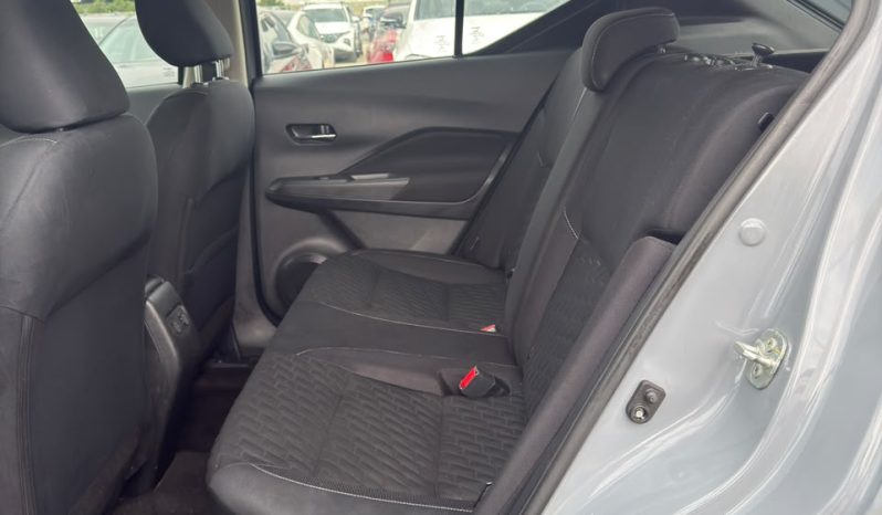 
								2022 Nissan Kicks, Sv Xtronic Cvt full									
