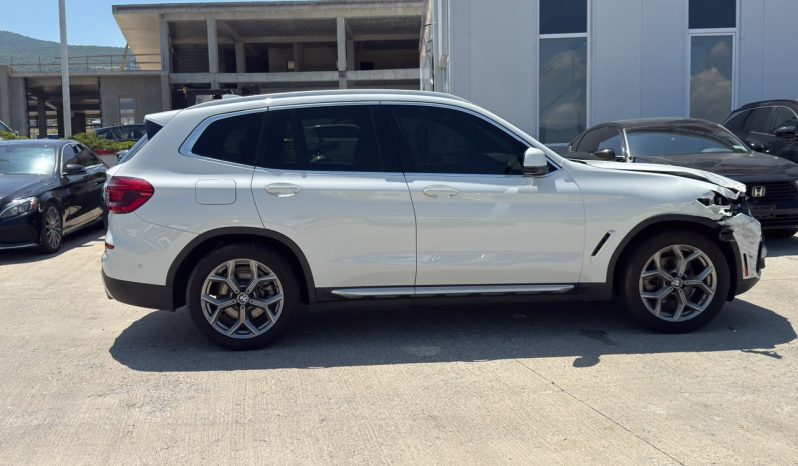 
								BMW X3 full									