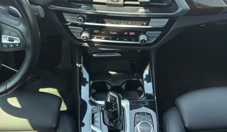 
								BMW X3 full									