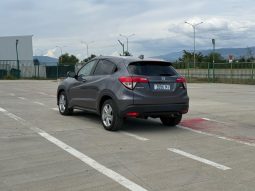 
										Honda HR-V full									