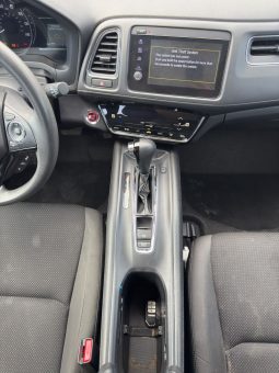 
										Honda HR-V full									