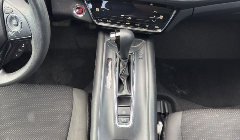 
								Honda HR-V full									