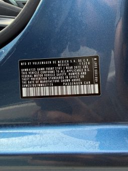 
										Volkswagen Jetta full									