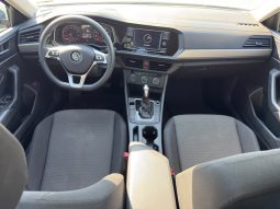 
										Volkswagen Jetta full									