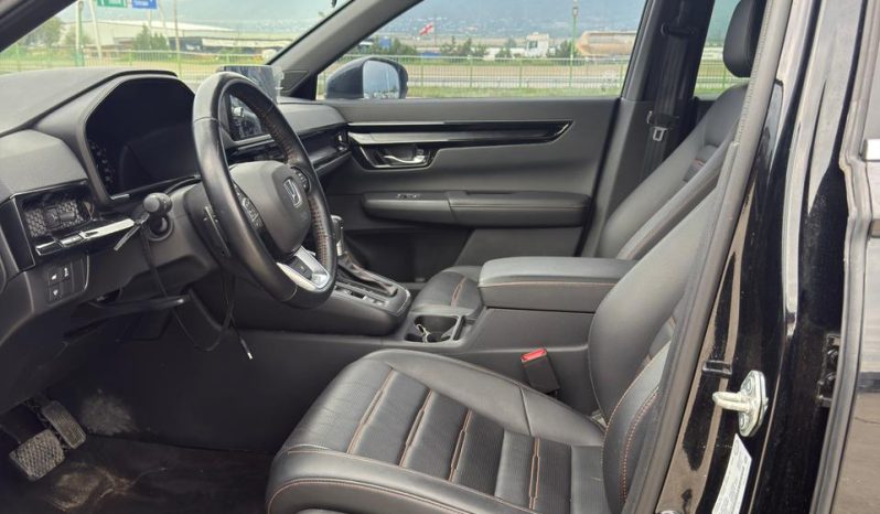 
								Honda CR-V Touring full									
