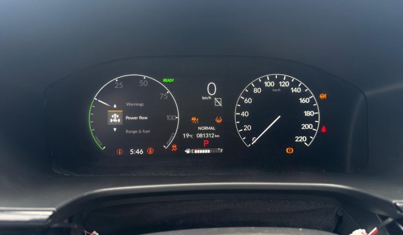 
								Honda CR-V Touring full									