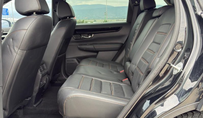 
								Honda CR-V Touring full									