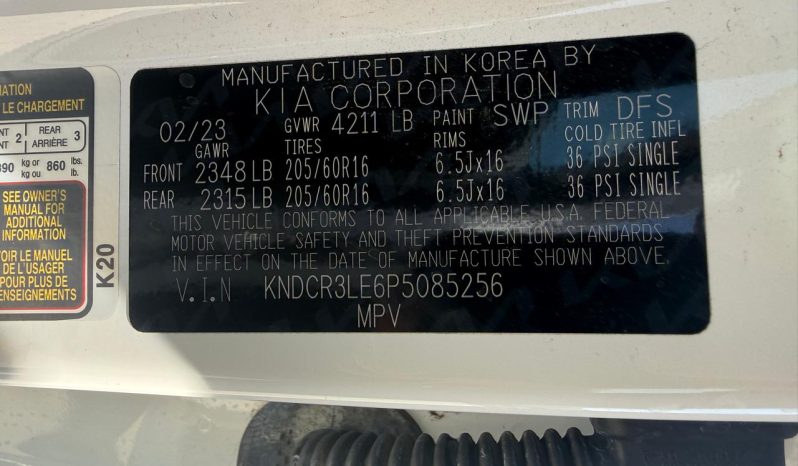 
								Kia Niro full									