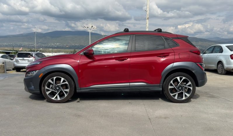 
								Hyundai Kona full									