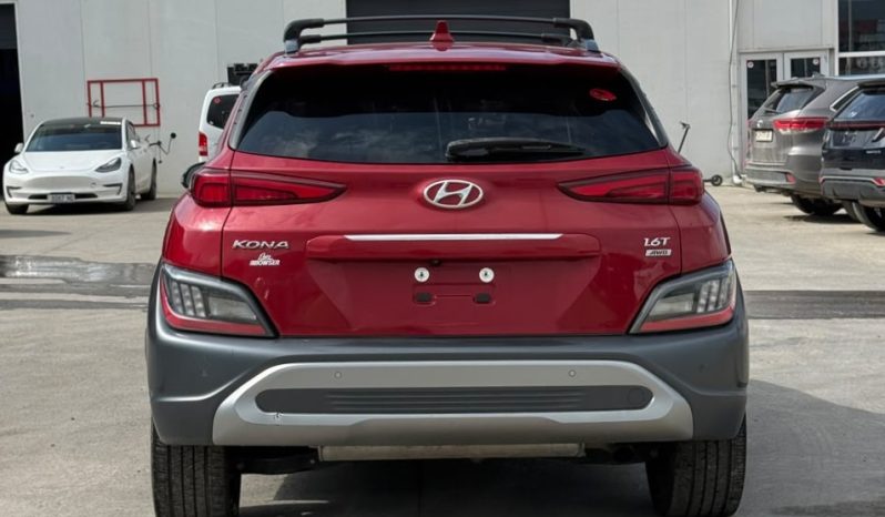 
								Hyundai Kona full									