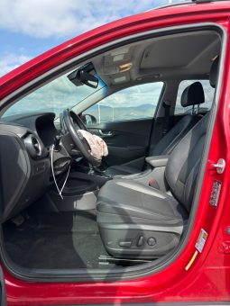 
										Hyundai Kona full									