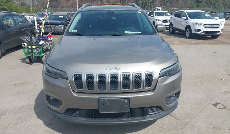 
								Jeep Cherokee full									