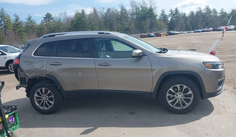 
								Jeep Cherokee full									