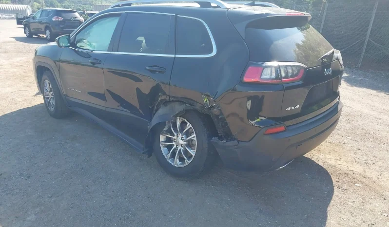 
								Jeep Cherokee full									