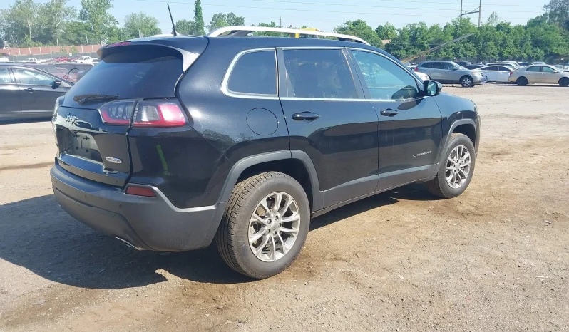 
								Jeep Cherokee full									