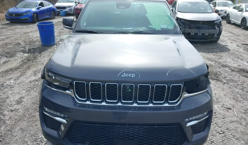 
								Jeep Grand Cherokee 4xe full									