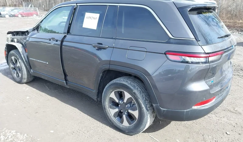 
								Jeep Grand Cherokee 4xe full									