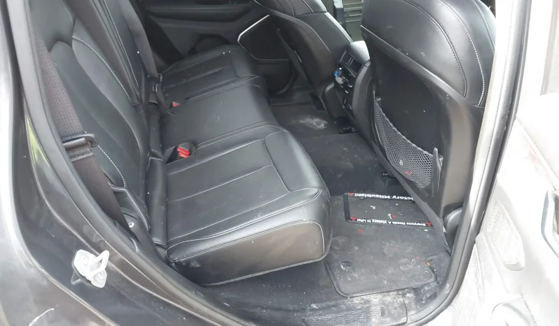 
								Jeep Grand Cherokee 4xe full									