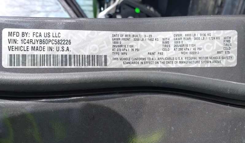 
								Jeep Grand Cherokee 4xe full									
