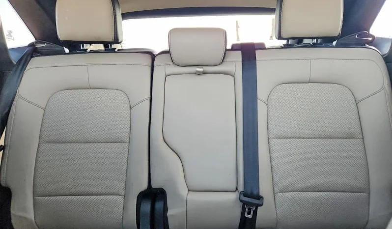 
								Ford Escape full									