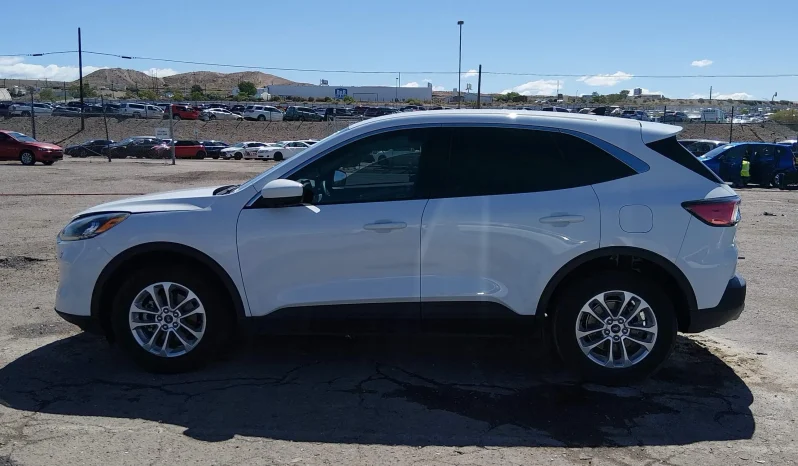 
								Ford Escape full									