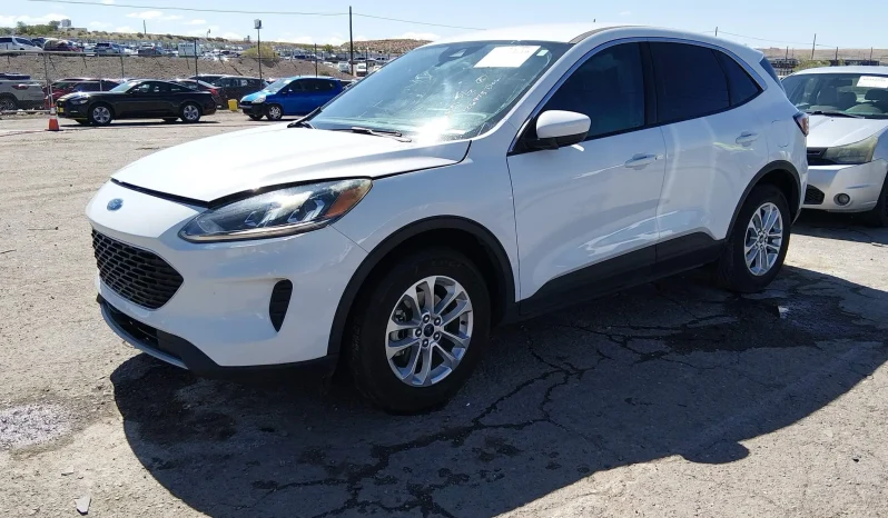 
								Ford Escape full									