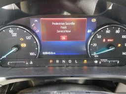 
										Ford Escape full									