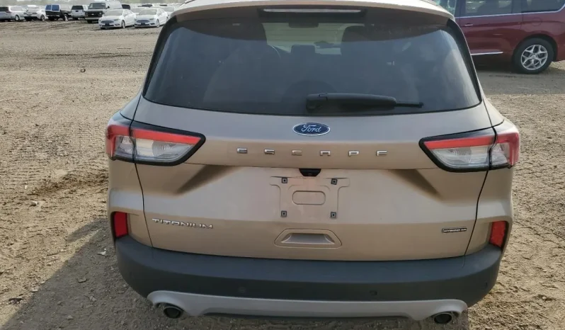 
								Ford Escape full									