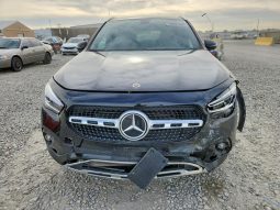 
										Mercedes-Benz GLA-Class full									