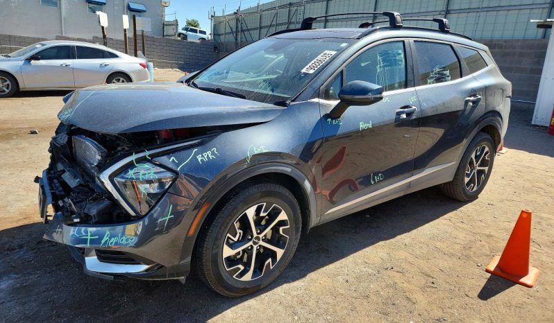 
								Kia Sportage full									