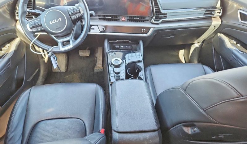 
								Kia Sportage full									