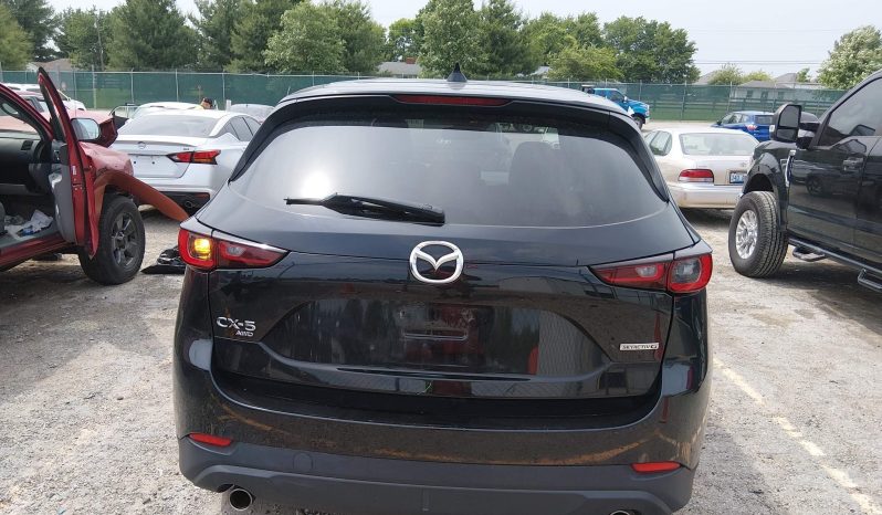 
								Mazda CX-5 full									