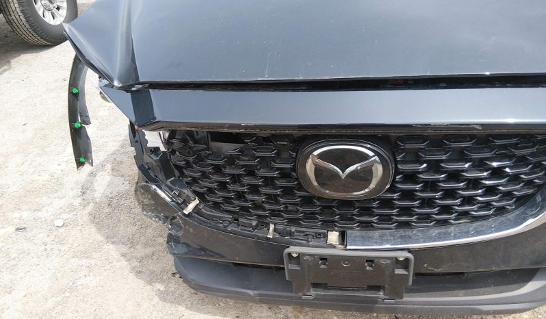 
								Mazda CX-5 full									