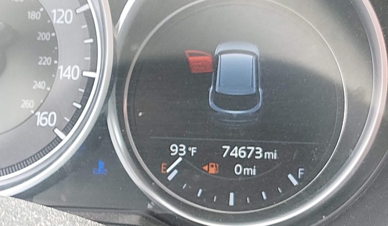 
								Mazda CX-5 full									