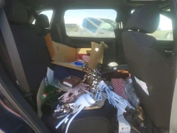 
										Honda CR-V full									