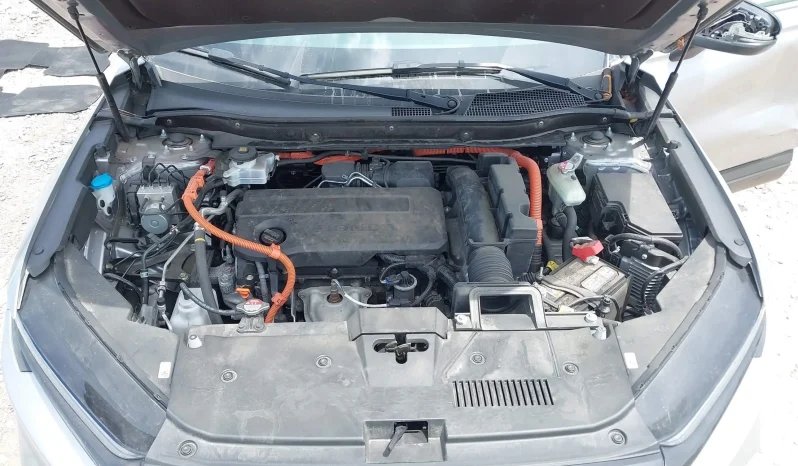 
								Honda CR-V Hybrid full									