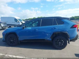 
										Toyota RAV4 full									