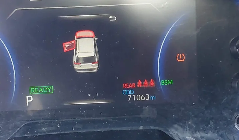 
								Toyota RAV4 full									