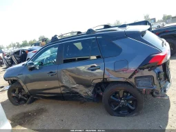 
										Toyota RAV4 full									